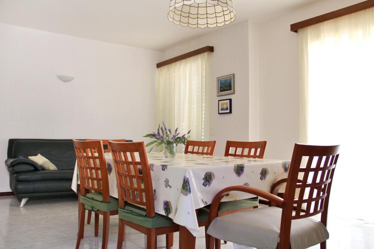 Apartments By The Sea Razanj, Rogoznica - 4253 Exteriör bild