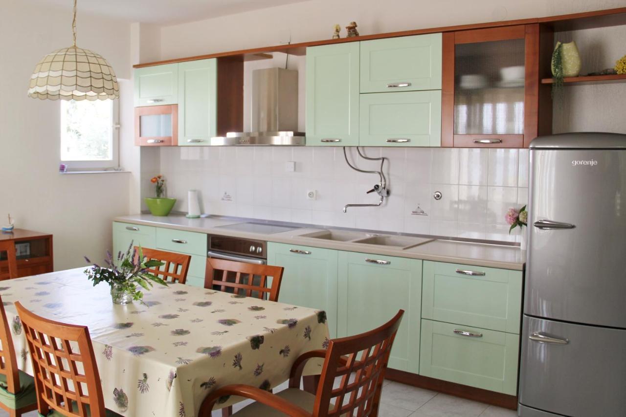Apartments By The Sea Razanj, Rogoznica - 4253 Exteriör bild